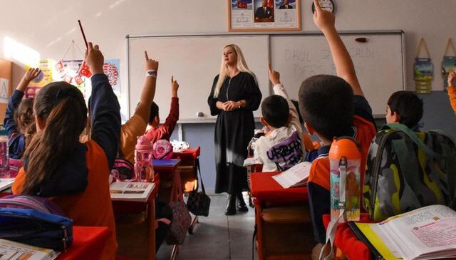 Okul saldırıları sonrası harekete geçildi! Veli Randevu Sistemi’nde yeni dönem