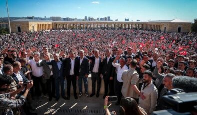 Özgür Özel’in yanında saf tutan milletvekilleri belli oldu