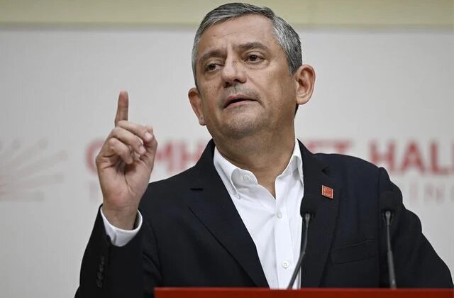 Özgür Özel, CHP MYK’yı yeniden toplantıya çağırdı