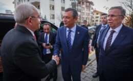 Özgür Özel, Kılıçdaroğlu görüşmesini anlattı! Her teklifte aynı kelimeyi kullanmış