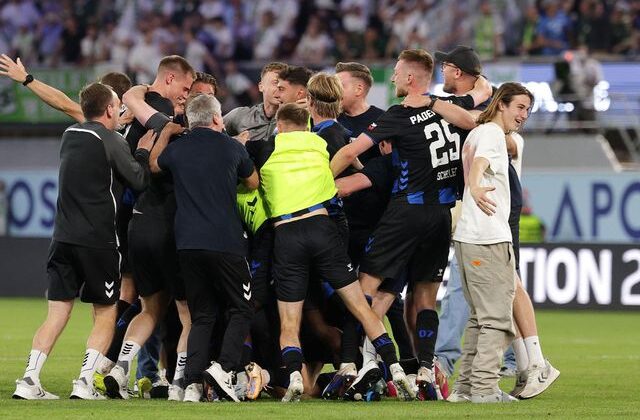 Paderborn, 7 yıl sonra Bundesliga’ya yükseldi