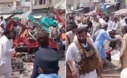 Pakistan’da pazar yerinde patlama! 2’si polis 9 kişi hayatını kaybetti