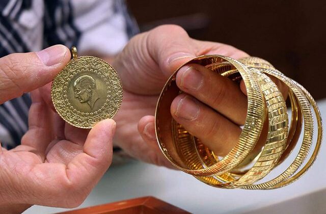 Parasını altına yatıranlar şokta