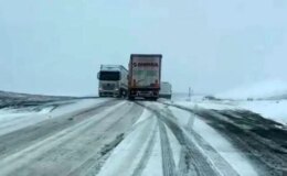Haziran ayına günler kala tipi bastırdı, araçlar yolda kaldı