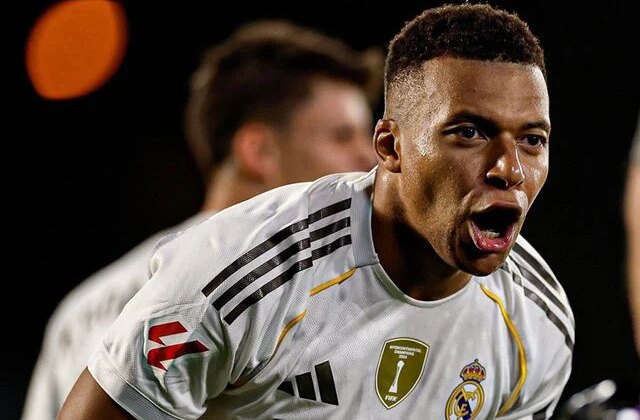 Real Madrid’de zorlu El Clasico öncesi Mbappe kararı