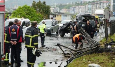 Takla atan cip, karşı şeritteki başka bir cipin üzerine düştü: 1 ölü, 7 yaralı