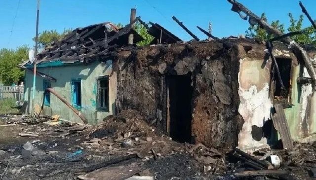 Müstakil evde çıkan yangın 4’ü çocuk 6 kişiyi hayattan kopardı