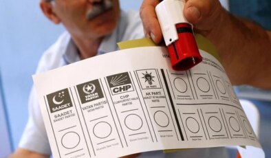 Mahmut Arıkan’dan Ankara’yı karıştıran kulis: İktidar sonbaharda baskın seçime gidecek
