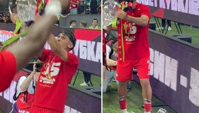Arjantinli futbolcu şampiyonluk kupasını parçaladı