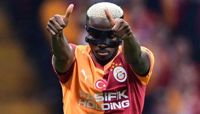 Şampiyonluk otobüsünde gözükmeyen Osimhen’in nerede olduğu ortaya çıktı