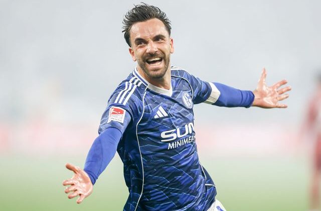 Schalke 04, Kenan Karaman’ın attığı golle Bundesliga’ya yükseldi