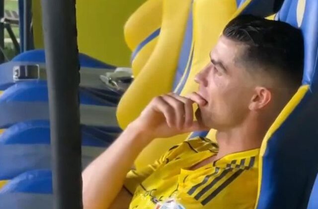 Sen bu hallere düşecek adam mıydın? Maç sonu oturup ağladı