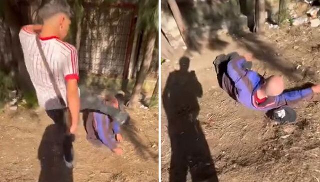 Sokakta uyuyan adamla dalga geçip yüzüne tekme attılar