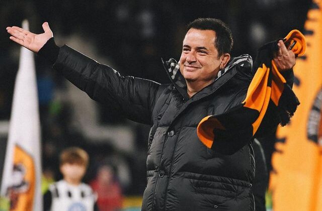 Son 1 maç! Acun Ilıcalı’nın Hull City’si Premier Lig yolunda finale yükseldi
