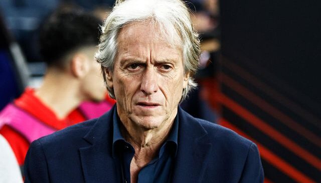 Süper Lig’e dönüş yolunda! Jorge Jesus, Fenerbahçe ile görüşüyor