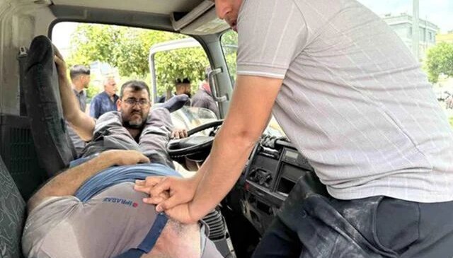 Trafikte tartışma ölüm getirdi: Kalp krizi geçiren sürücü hayatını kaybetti