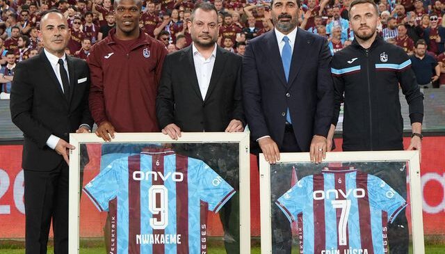 Trabzonspor’da Nwakaeme ve Edin Visca’ya veda edildi
