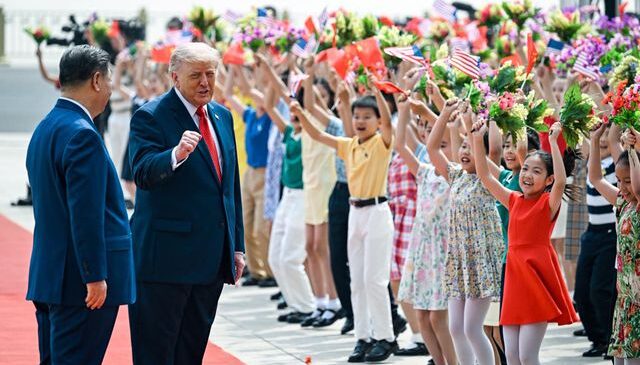 Çin Devlet Başkanı Xi, ABD Başkanı Trump’ı resmi törenle karşıladı