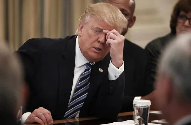 Trump’a anket şoku! Popülaritesi tarihindeki en dip seviyeye indi