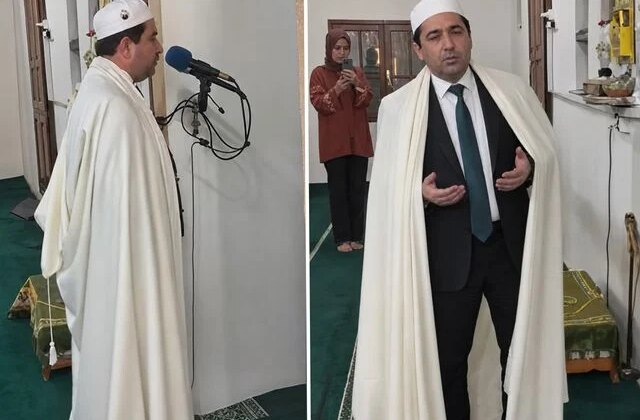 Türk Büyükelçi Cezayir Cumhurbaşkanının köyünde ezan okudu