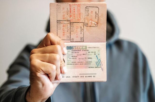 Schengen vizesinde karaborsa krizi! Fiyatlar 1000 euroya kadar ulaştı