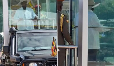Uganda Cumhurbaşkanı Museveni törene kurşun geçirmez cam fanus içinde katıldı