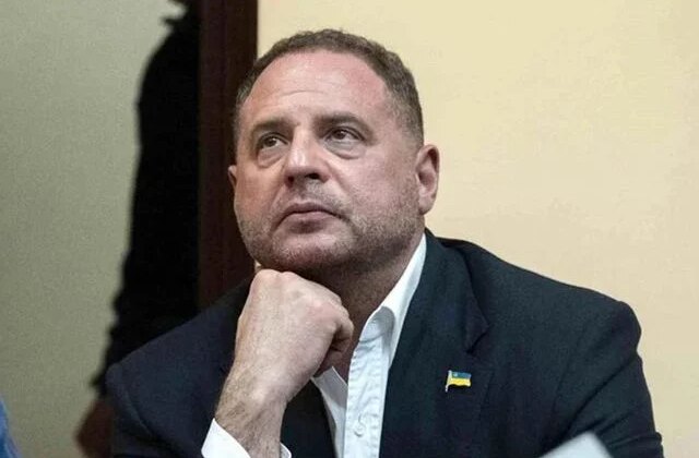 Ukrayna Devlet Başkanlığı Ofisi’nin eski Başkanı Yermak kara para aklama suçlamasıyla tutuklandı