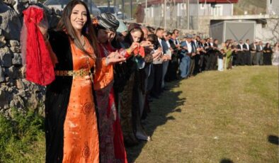 Aşiretler “yasak” dedi, kadınlar yasağı tanımadı