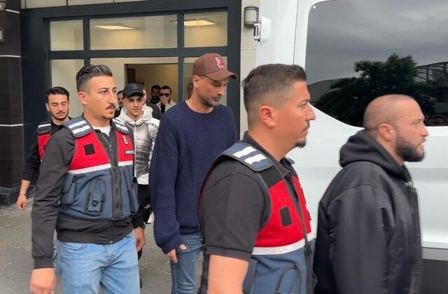 Ünlülere yönelik uyuşturucu soruşturmasında gözaltına alınan isimler Adli Tıp’a sevk edildi