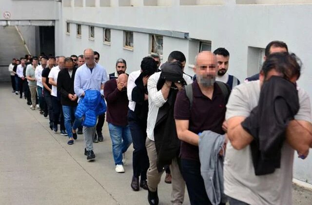 Adana merkezli 21 ilde dev operasyon: 200 milyar liralık kara para aklama şebekesi çökertildi