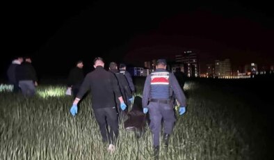Yaşlı adamı tarlada bıçaklayarak öldüren şüpheli yakalandı