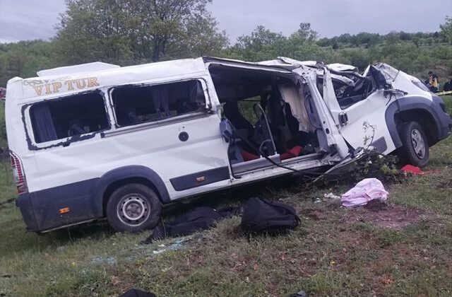 Yozgat’ta okul servisi faciası, 2 öğrenci ve şoför hayatını kaybetti