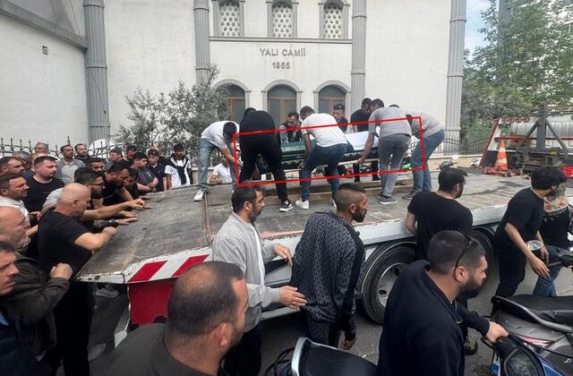 Yüksek ses tartışmasında can veren esnafın cenazesi çekici üstünde taşındı