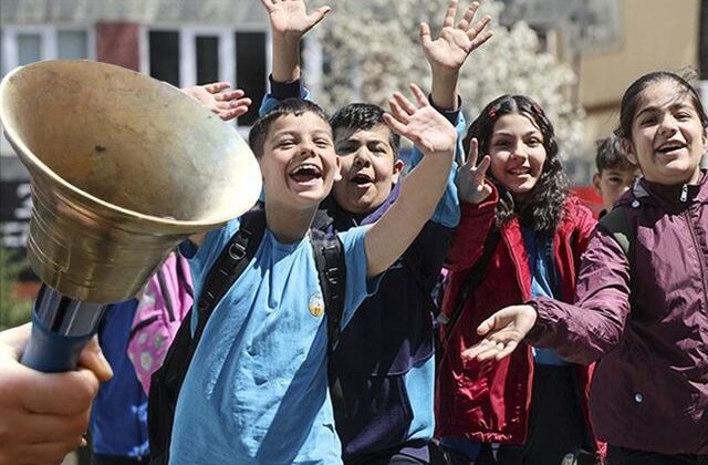 Yusuf Tekin sinyali verdi! Ara tatiller kaldırılıyor, yaz tatili uzuyor