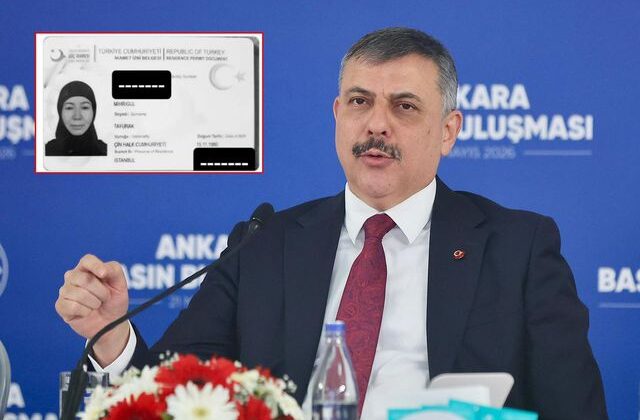 Zamanlama manidar! Uygur Türkü anne için bakan devreye girdi, görevden alma geldi