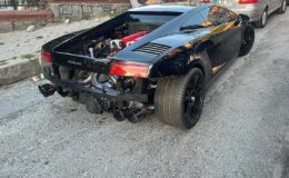 Test sürüşünde lüks otomobille cipe çarpıp kaçtı! 174 bin lira ceza yazıldı