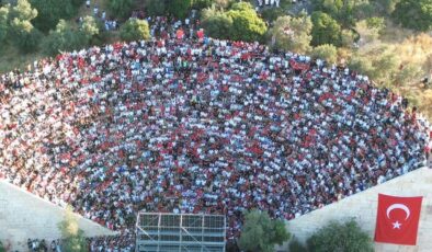 2 bin yıllık tarihi Antiphellos Antik Tiyatrosu’nda milli maç heyecanı