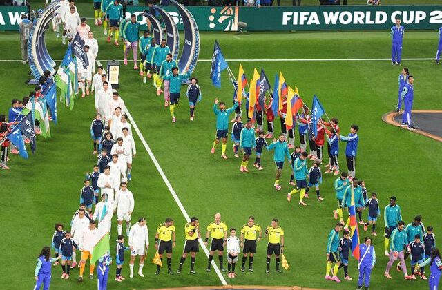 Tam 4 gol çıktı! İşte gecenin son maçında gülen taraf