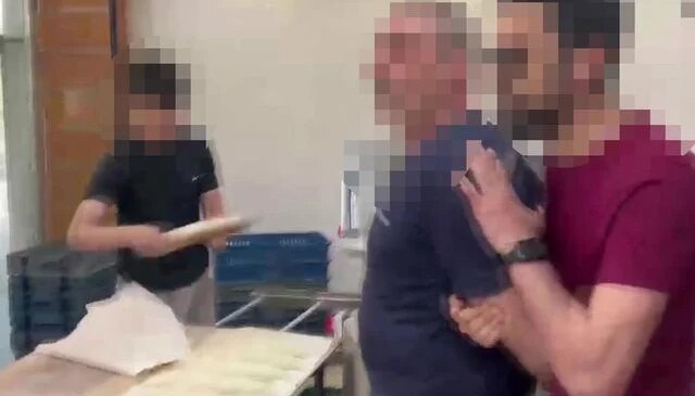 8 ayrı suçtan aranan ve 24 yıl hapis cezası bulunan firari ekmek fırınında yakalandı