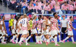 A Milli Takım’ın rakiplerinden ABD, Paraguay’a gol oldu yağdı