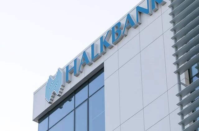 Halkbank davası düştü, hisseler yüzde 8’in üzerinde yükseldi
