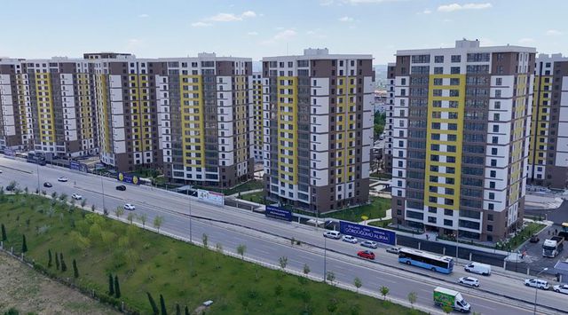 Adres Ankara Evleri’nin ikinci etabında teslim heyecanı yaşanıyor