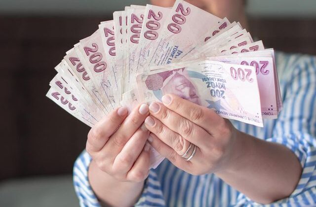 Akaryakıta 3 indirim birden