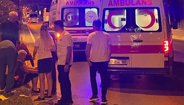 Alanya’da otomobilin çarptığı Çek turist hayatını kaybetti