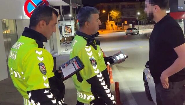 Alkolmetreye üflemedi, 352 bin lira ceza kesilip 5 yıl ehliyetine el konuldu