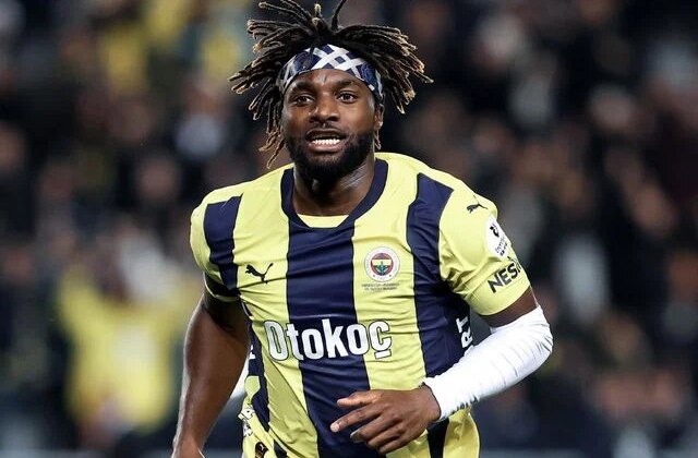 Allan Saint-Maximin’in yeni takımı şaşırttı