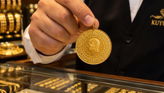 Altındaki düşüş durdurulamıyor! Çeyrek altının fiyatını görenler şaşkın