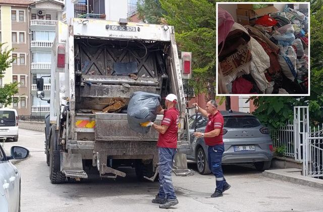 Mahalleyi canından bezdiren kokunun altından çöp ev çıktı, ekipler saatlerce temizledi