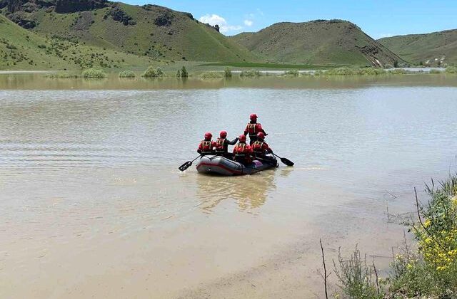 Aras Nehri yuttu, 17 yaşındaki kayıp çoban Okan Koç’tan 4 gündür iz yok