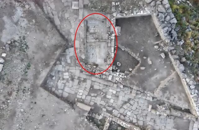 Aspendos’ta Roma Dönemi’ne ait nadir mozaik bulundu